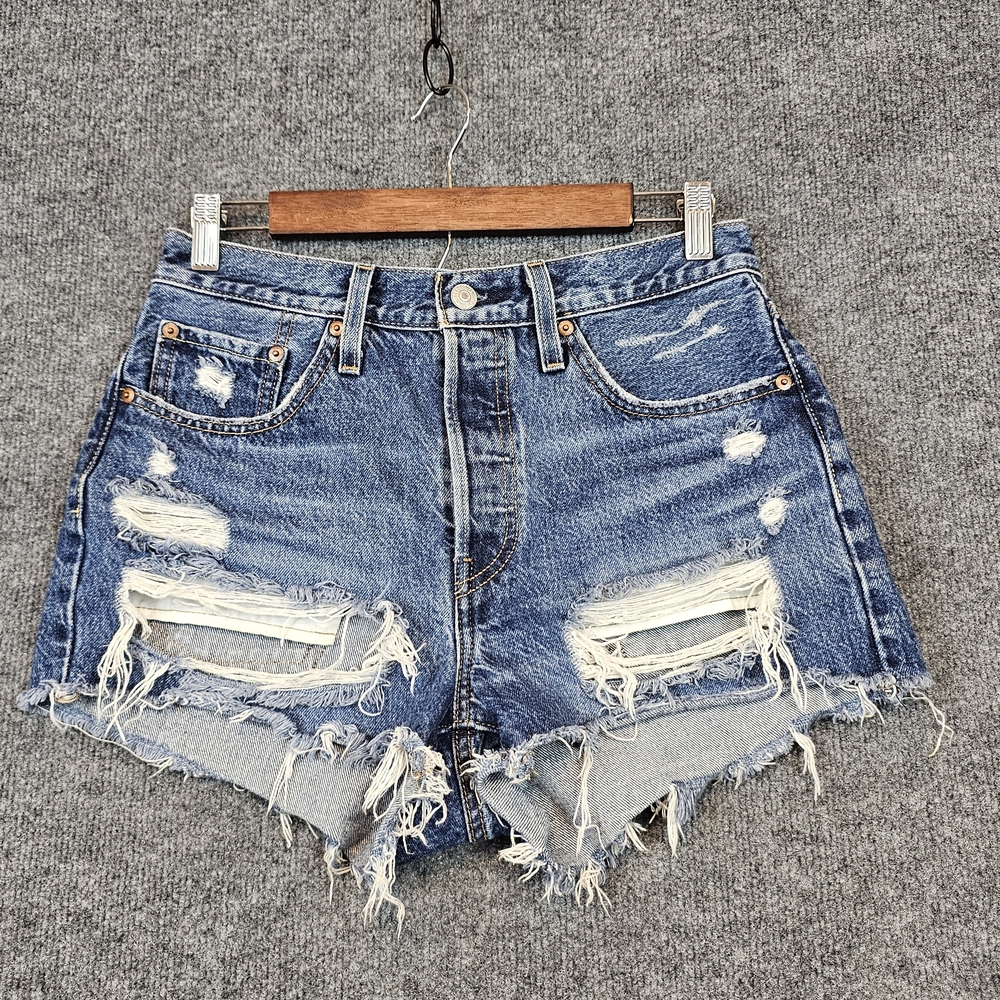 501 Levi's| Distressed| High Rise Button Fly| Raw Hem| Jean Shorts| Waist- 27